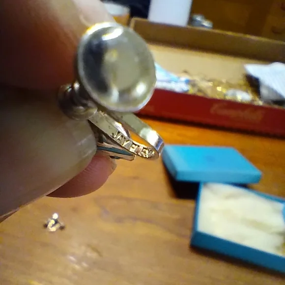 Vintage Silver Pell Brooch With Rhinestones & Jay Flex Silver Screw-On E… - Picture 7 of 8